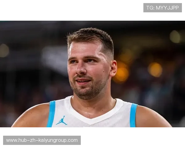 东契奇持续大场面稳定性：领袖风范铸就传奇新篇章